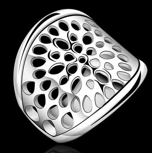 New 925 Sterling silver filled Chunky ladies ring with filigree cut out detail