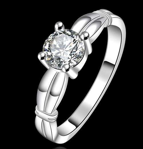 New 925 Sterling Silver filled ladies engagement style ring with AAA genuine crystals