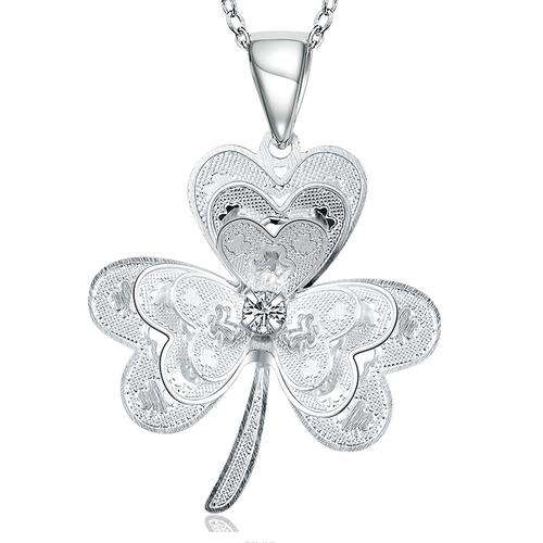 New 925 Sterling silver filled Ladies Clover design pendant with FREE chain included