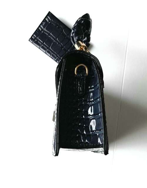 SA Fashion Master Pieces: Ladies Handbags