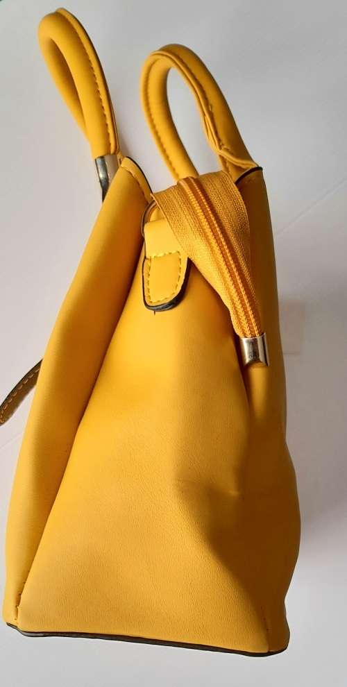 SA Fashion Master Pieces: Ladies Handbags