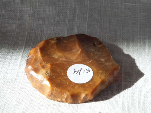 Lower Palaeolithic `Spoon scraper`/Flint slab. 300,000 - 200,000 years BCE -  Ref.# SI/4