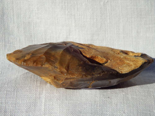 Middle/Lower Palaeolithic flint scraper/hand axe, around 300,000 years BCE.- Ref.# SI/12