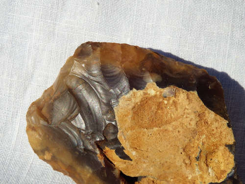 Middle/Lower Palaeolithic flint scraper/hand axe, around 300,000 years BCE.- Ref.# SI/12