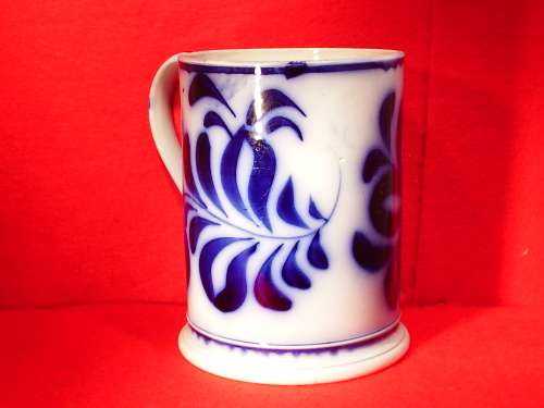 A very large earthenware ale/cider mug/tankard circa 1790  1830. Ref. C-94