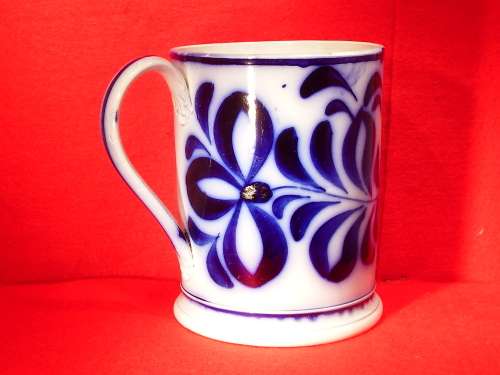 A very large earthenware ale/cider mug/tankard circa 1790  1830. Ref. C-94