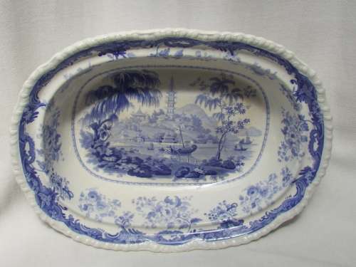 Antique Serving Dish, Mintons Chinese Marine pattern Circa 1830. Ref. B-31