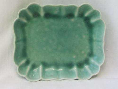 Vintage Royal Doulton Sweet or Cake dish Ref. B32