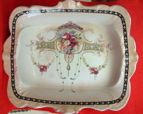 Antique Hollinshead and Kirkham religious dish 1890-1900 Ref. Aug14