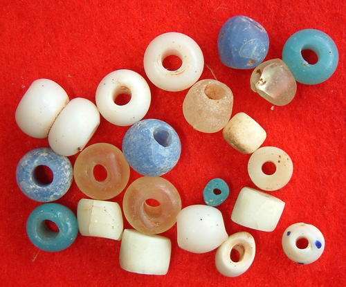 Antique early Trade Beads found in Rhodesia 1954 Ref. Nov DS2