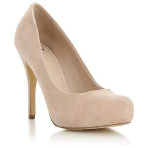 NUDE PLATFORM HEELS!!