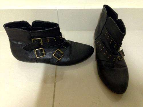 Black Ankle Boots Size 6