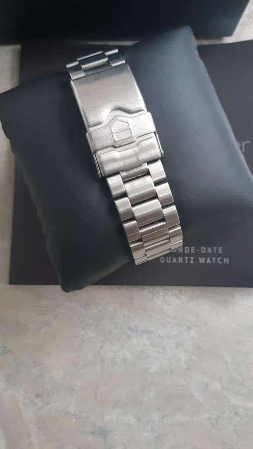 Tag Heuer Formula 1 Grande Date Swiss Watch WAU1114.BA0858 Full Box and Papers