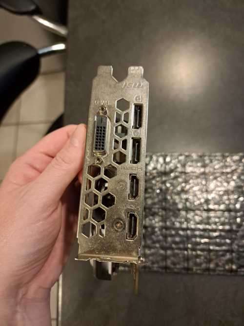 MSI GeForce GTX 1060 ARMOR 3G OCV1 3GB GDDR5 192-bit PCI-E 3.0