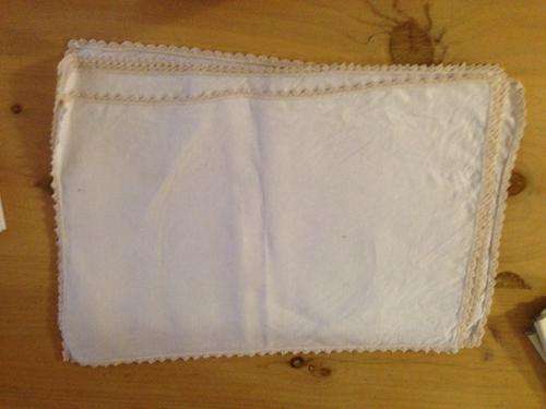 placemats linen and 4 cotton serviettes