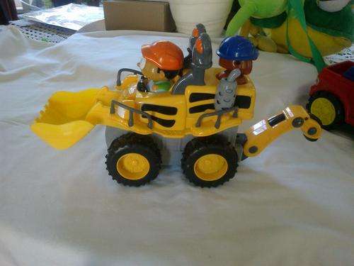 Battery operated diggerloader