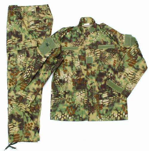 Kryptek BDU Uniform - Small - Airsoft