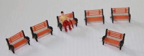 N Scale Park Bench