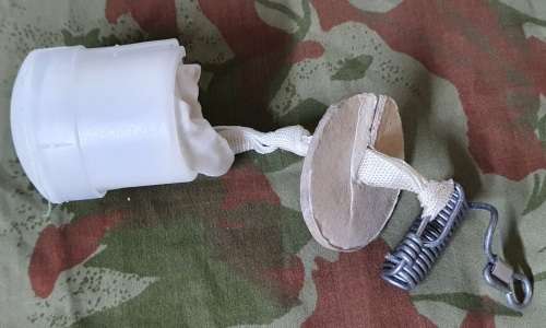 Flare Parachute ( Unused )