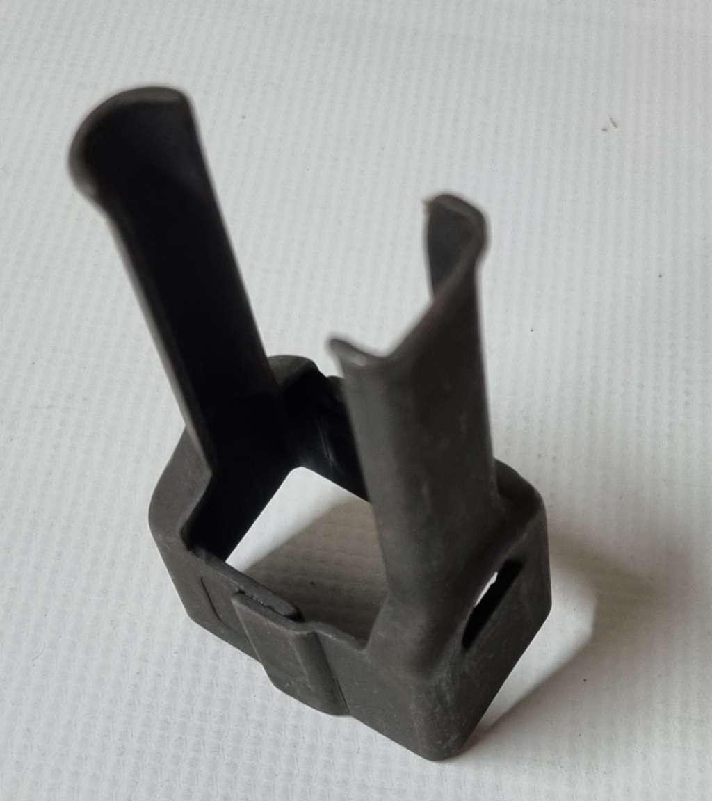 Uzi 9mm Submachine Gun Magazine Loader