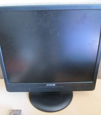 Mecer Computor LED Flat Screen