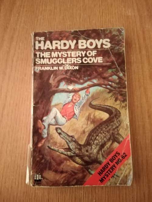 Franklin W Dixon the Hardy Boys The mystery of smugglers cove