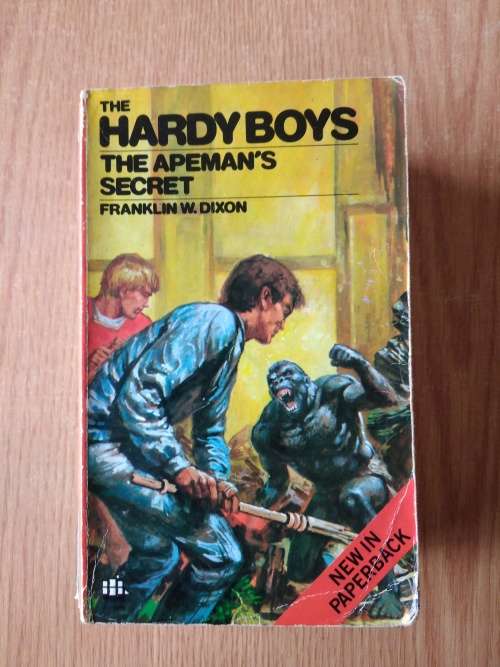 Franklin W DixonThe Hardy BoysThe Apeman`s Secret