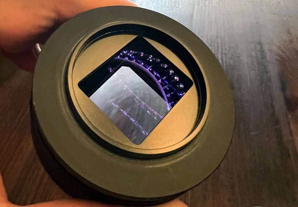 Sirui 50mm F1.8 1.33x APS-C anamorphic lens *plus* SLR Magic 1,33x - 40 Anamorphic Adapter