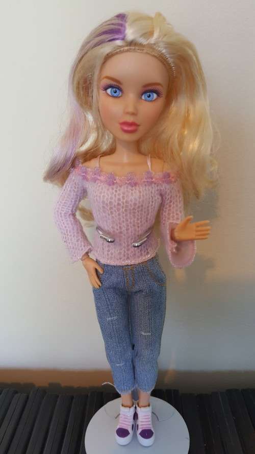 Liv Doll
