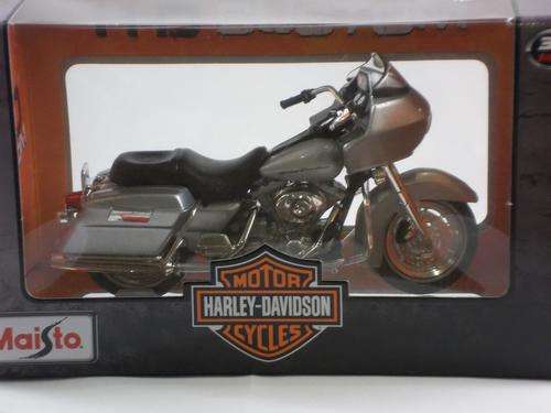 MAISTO 1/18 Harley-Davidson 2002 FLTR Road Glide