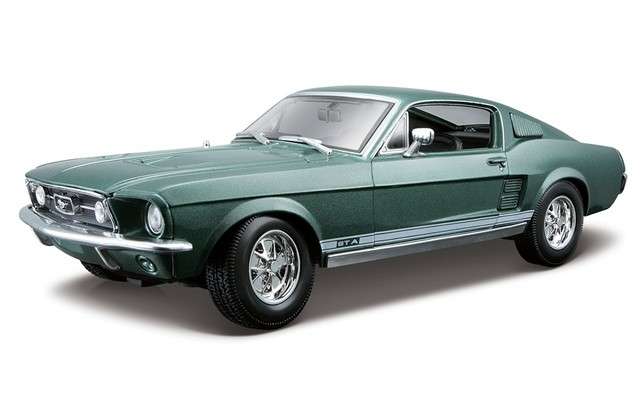MAISTO 1/18 Ford Mustang Fastback 1967