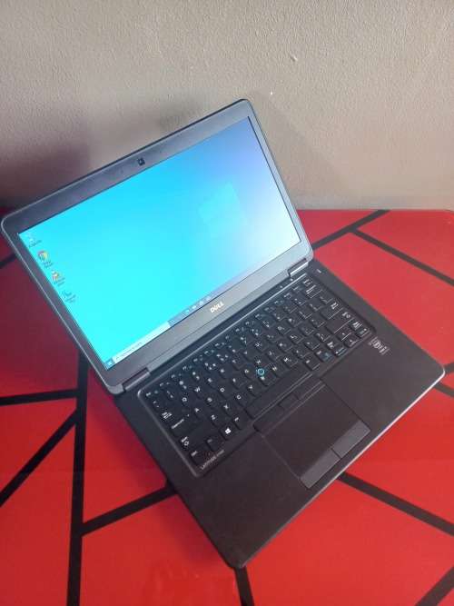 Dell Latitude E7450 | Core i5-5200U | 8GB RAM | 240GB SSD -  UltraBook Business Laptop