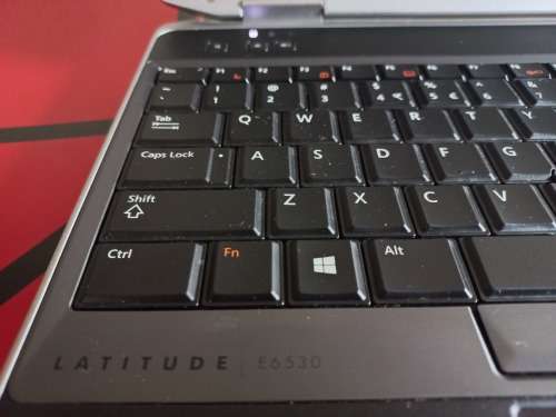 Dell Latitude E6530 Core i5-3320M | 500GB HDD | 4GB RAM