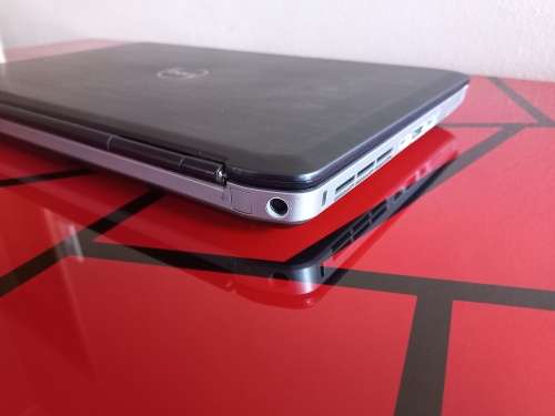 Dell Latitude E5530 | Core i7-2640M | 500GB HDD | 8GB RAM