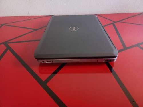 Dell Latitude E5530 | Core i7-2640M | 500GB HDD | 8GB RAM