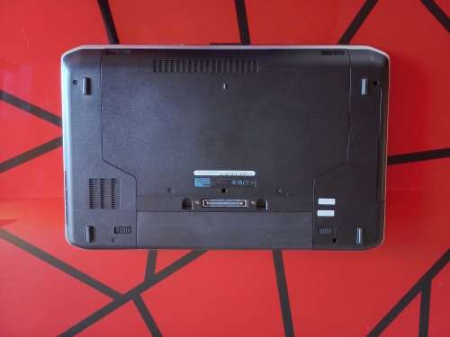 Dell Latitude E5530 | Core i7-2640M | 500GB HDD | 8GB RAM