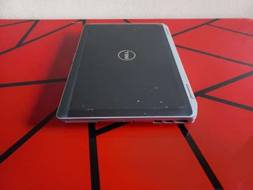 Dell Latitude E6430 | Intel Core i5-3320M | 250GB HDD | 6GB RAM | Nvidia NVS 5200M - Durable Laptop
