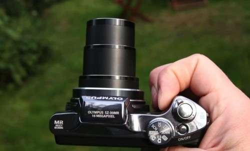 Olympus SZ-30MR Compact Digital Camera (16MP | FHD 1080p Videos | 24x Zoom)