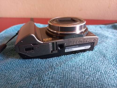 Olympus SZ-30MR Compact Digital Camera (16MP | FHD 1080p Videos | 24x Zoom)