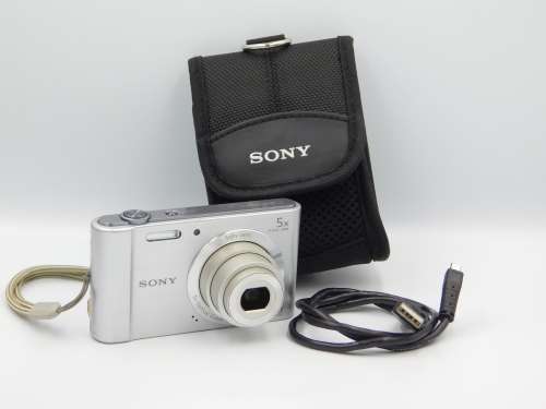 Sony Cybershot W800 Compact Digital Camera (20MP and 5x Optical Zoom)