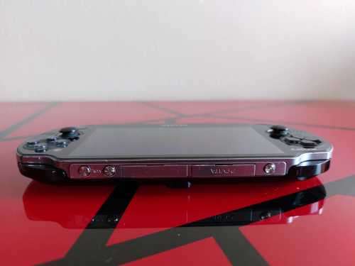 PS Vita PlayStation Model PCH-1104 3G and WiFi Edition (Black)