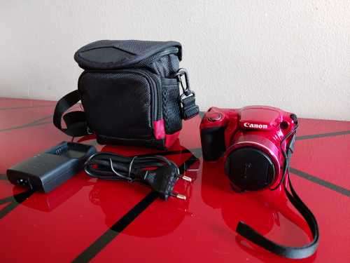 Canon PowerShot SX420 IS | 20.0 MP | 720p HD Videos | WiFi - Ultra Zoom Digital Camera (Red)