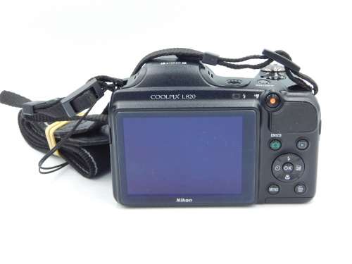 Nikon COOLPIX L820 16 MP CMOS Digital Camera with 30x Zoom Lens and Full HD 1080p Video (Black)