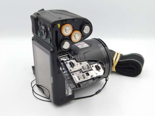 Nikon COOLPIX L820 16 MP CMOS Digital Camera with 30x Zoom Lens and Full HD 1080p Video (Black)