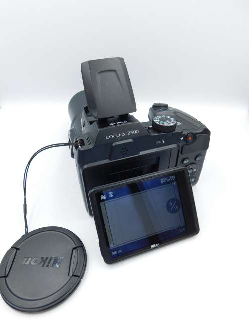 Nikon B500 Ultra Zoom Digital Camera Black [16MP, Full HD 1080p, WiFi, Bluetooth, 40x Zoom]