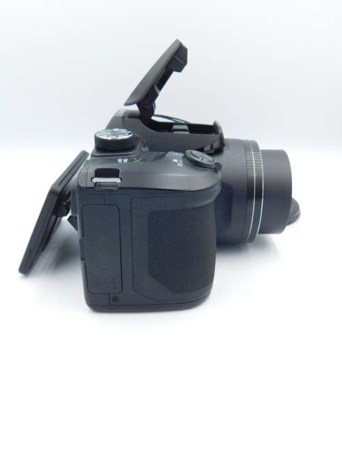 Nikon B500 Ultra Zoom Digital Camera Black [16MP, Full HD 1080p, WiFi, Bluetooth, 40x Zoom]