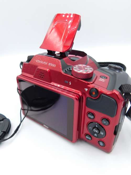 Nikon B500 Ultra Zoom Digital Camera [16MP, Full HD 1080p, WiFi, Bluetooth, 40x Zoom] - SPECIAL!!!