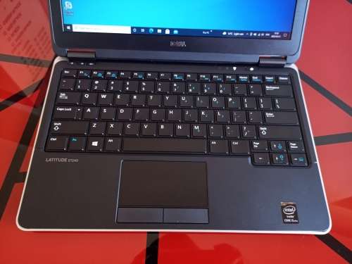 Dell Latitude E7240 | Intel Core i5-4300U | 128GB SSD | 8GB RAM | 12.5 Inch UltraBook Laptop