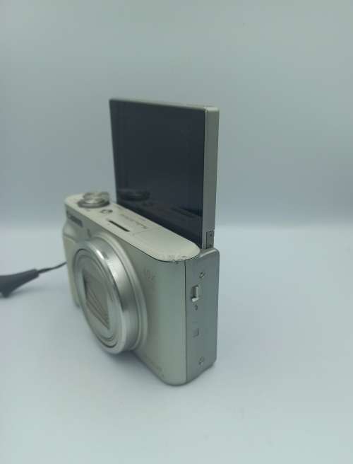 Canon PowerShot SX730 HS  | 20.3 MP  | WiFi | 40x Optical Zoom - Ultra Compact Camera