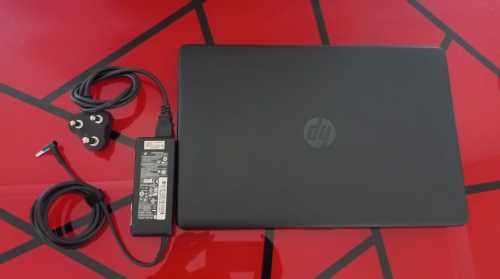 HP 15 Laptop (Intel Core i3 | 256GB HDD | 4GB DDR4 RAM)